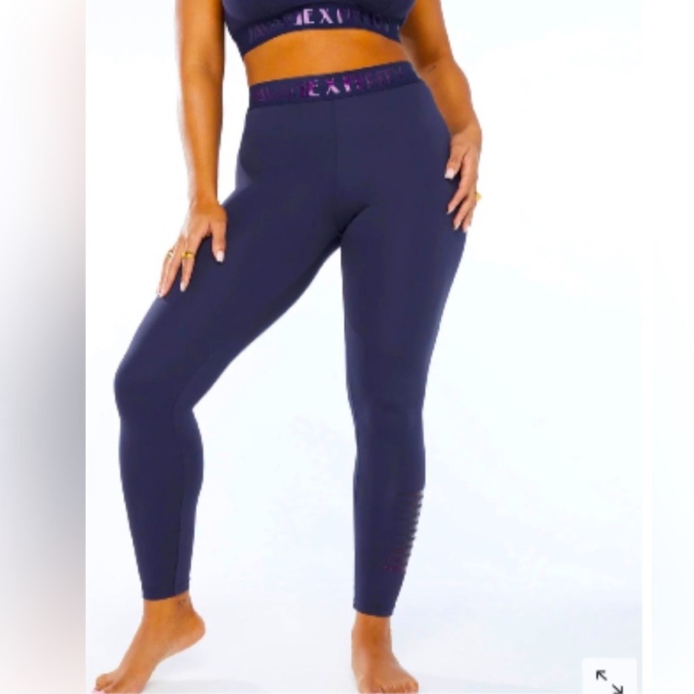 NWOT Savage X Fenty Vaporwave Forever Savage Legging Purple SZ Large